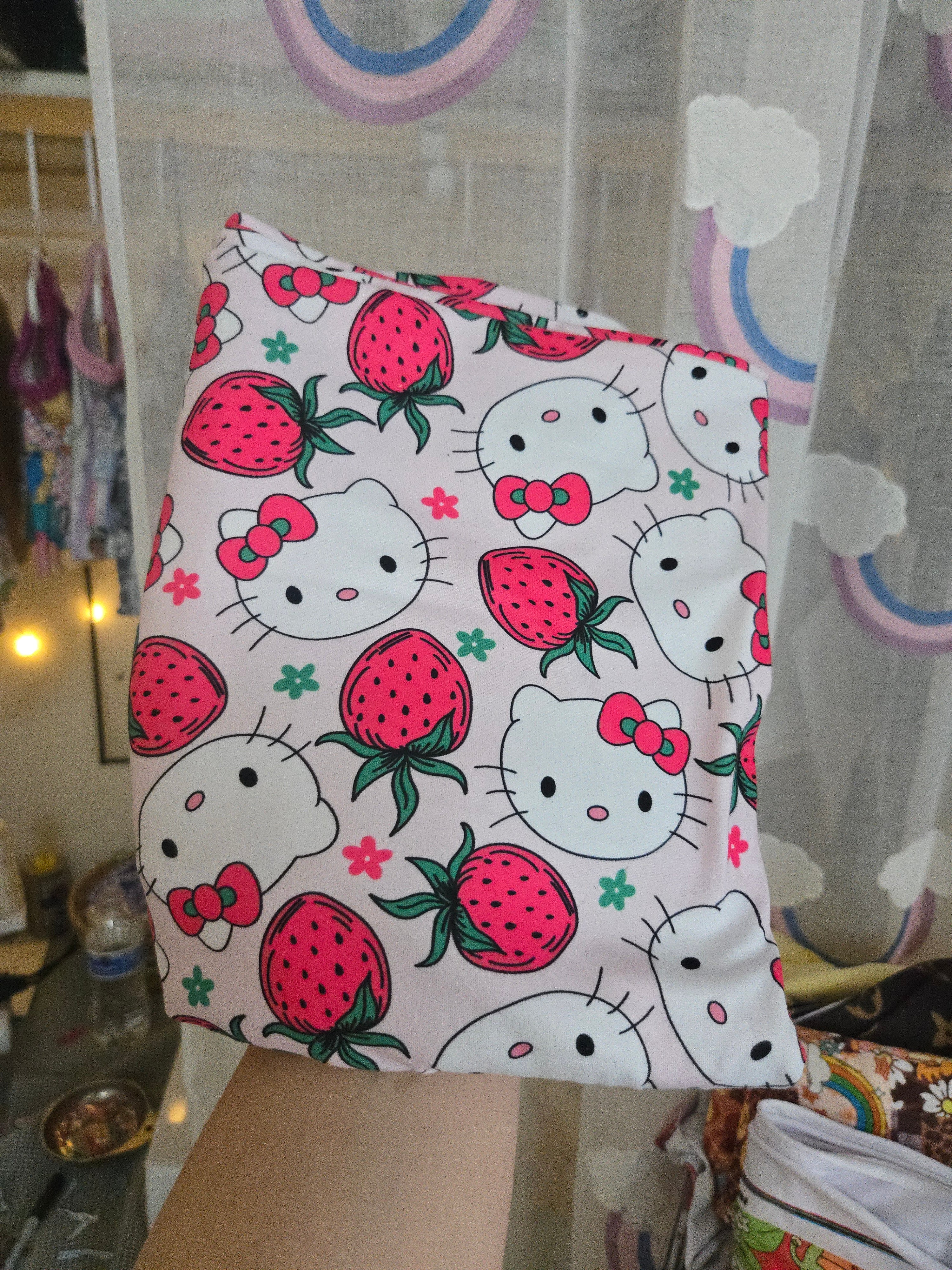 Basic Tee - Girl Prints