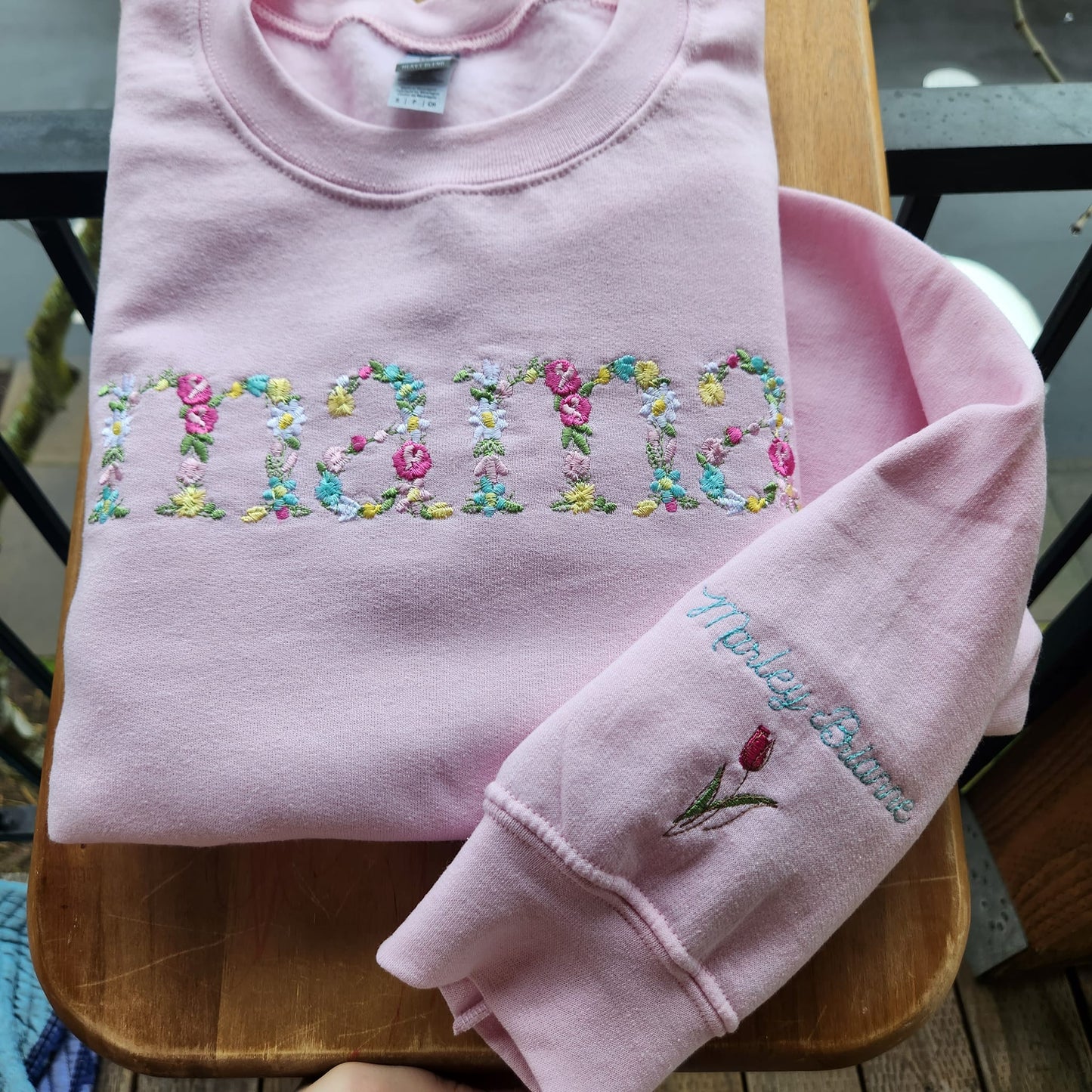 Embroidered Mama Sweatshirts